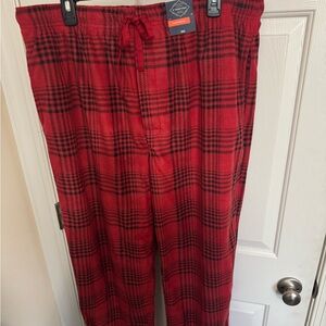 St. John's Bay Men's Flannel Pajama Lounge Sleep Pants XL Red Cherry Plaid NWT